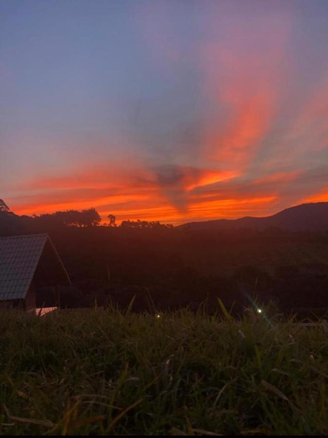 Chales Cantinho Do Ceu Monte Verde  Eksteriør billede